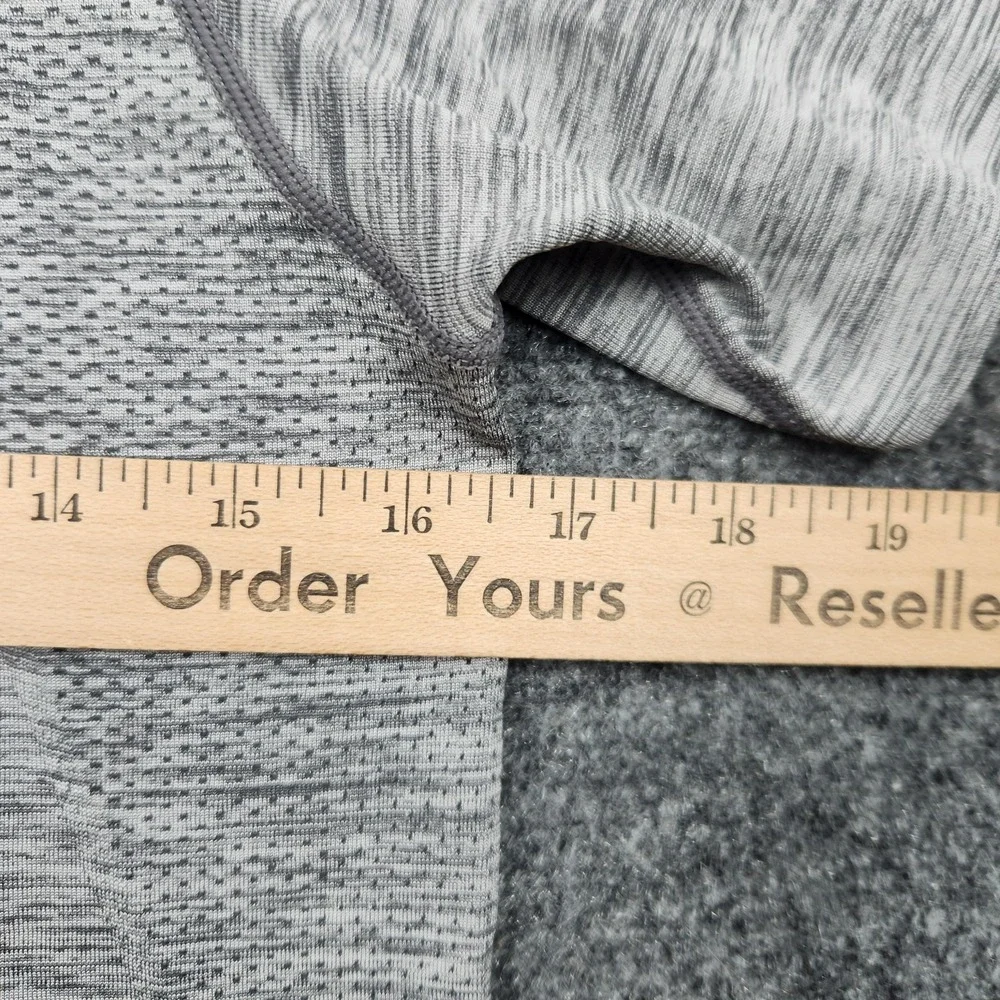 Lululemon Shirt Mens XS Gray Short Sleeve Henley Running Performance Tee - Picture 6 of 8